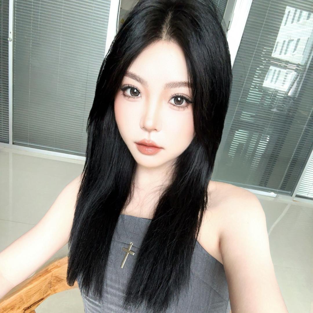 内蒙古摇摆彤影视传媒有限公司