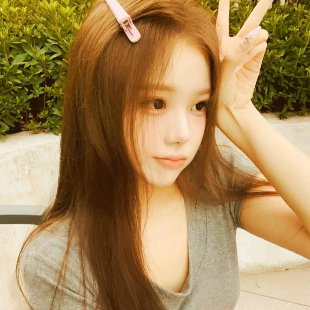 _敖佳瑞.^（见过敖瑞鹏）