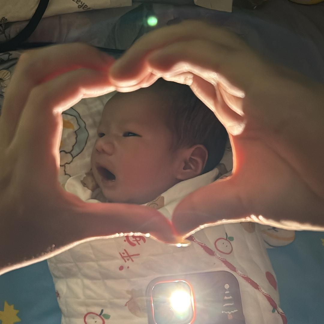 派派