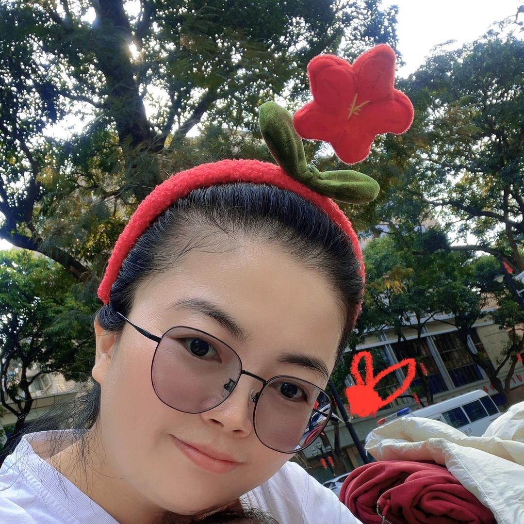 有二胎的中年少女（全职妈妈）