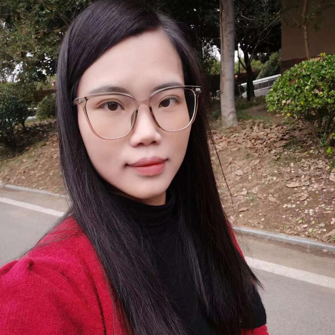 开花店的梅子