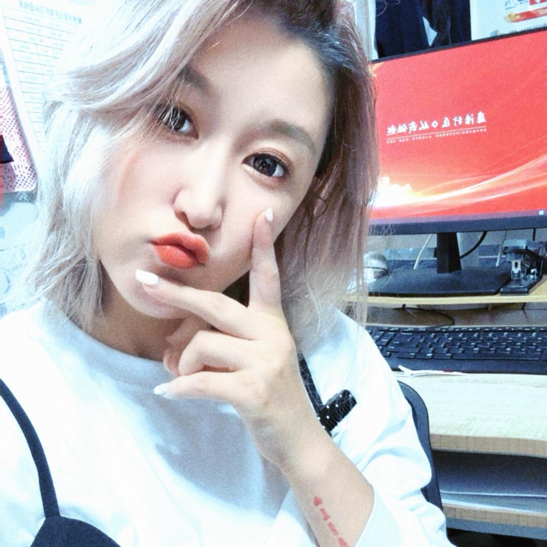 小媛子。