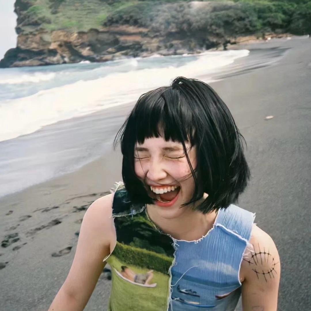 杨沐晴_