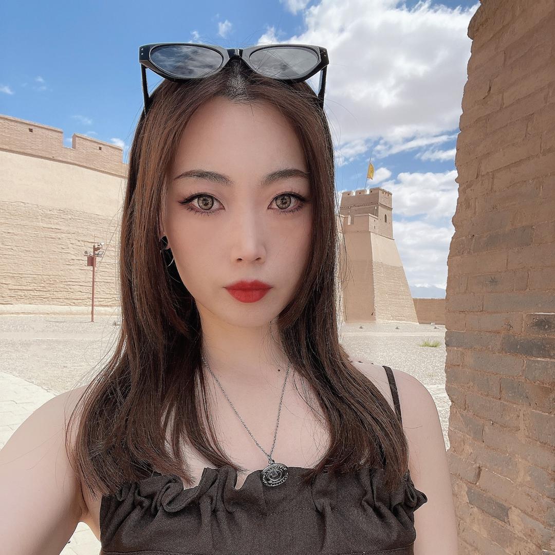 一位可疑的网友