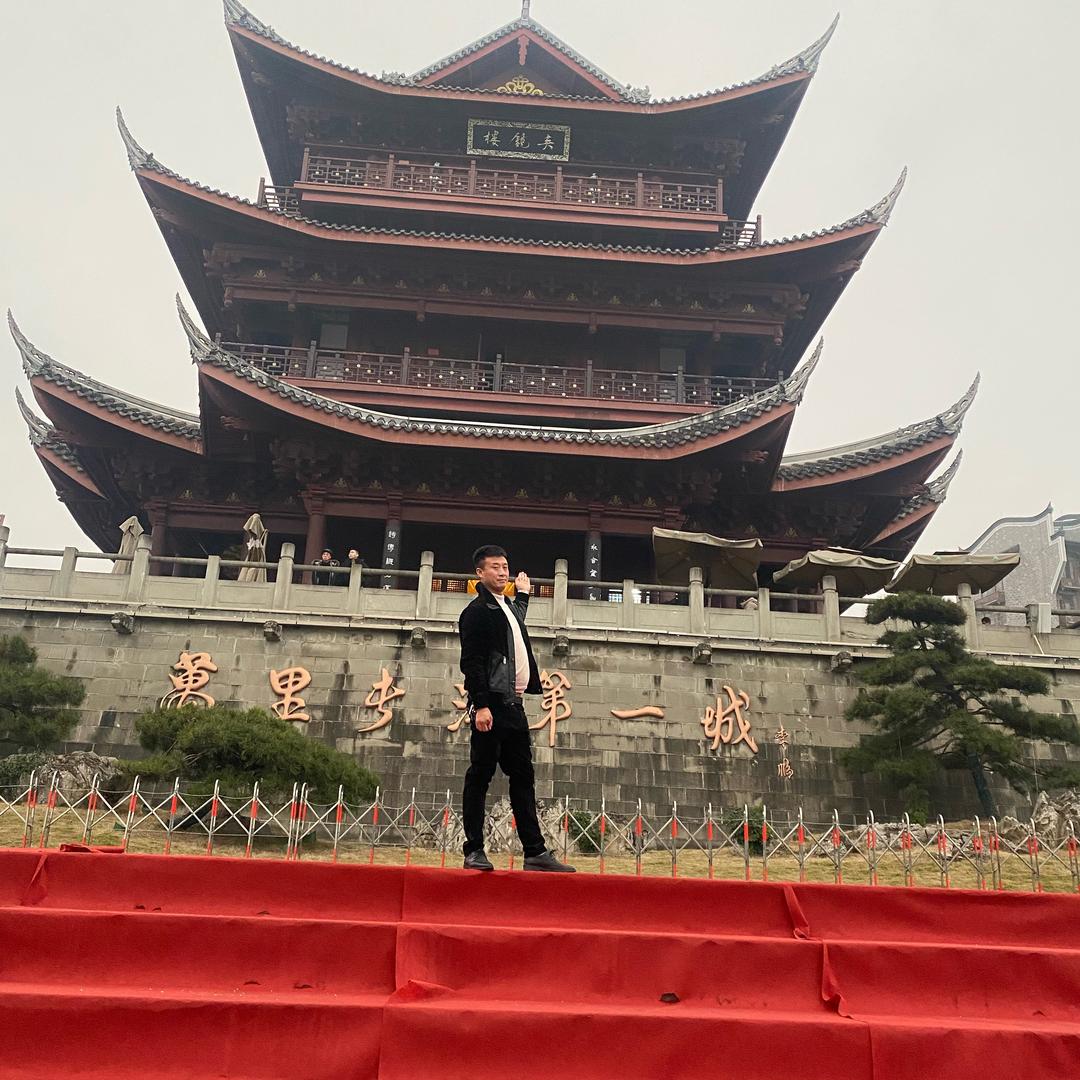 合兴油焖大虾｛土菜馆｝厕所兔