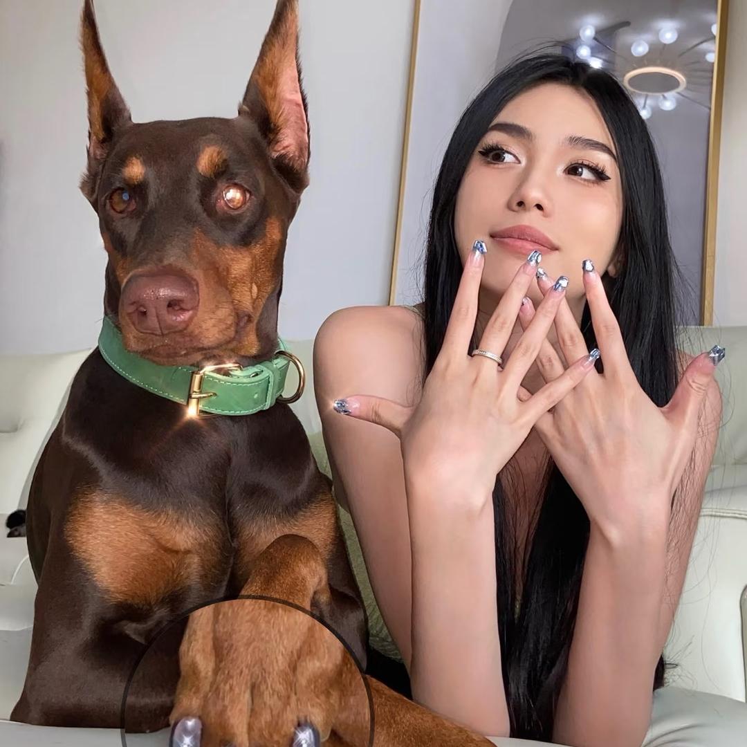 悠米纯手工穿戴甲