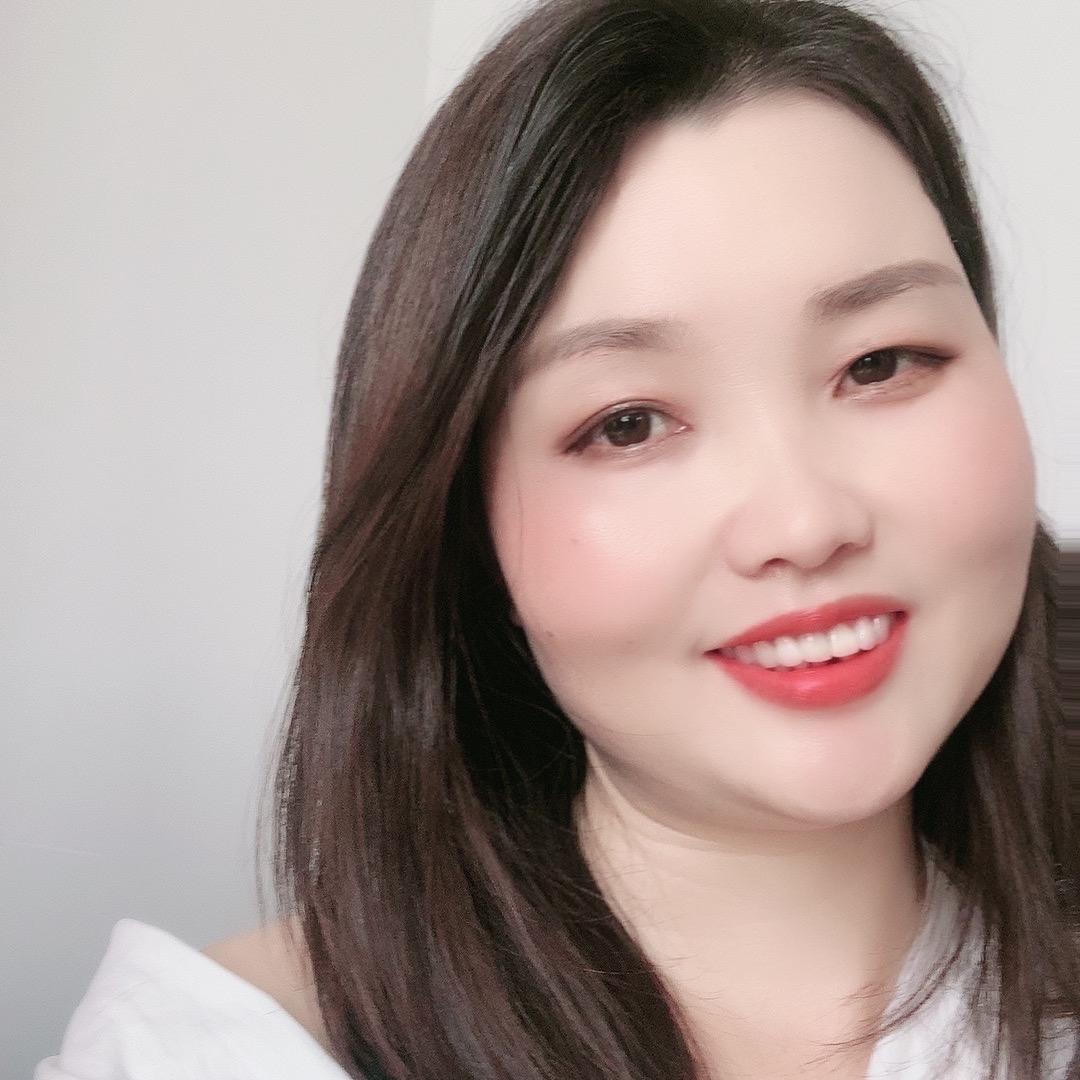 副食店老板娘
