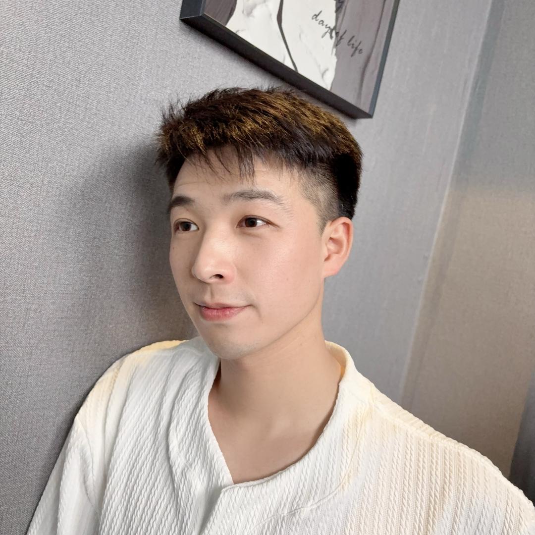 @陈三满（穿搭提升记）