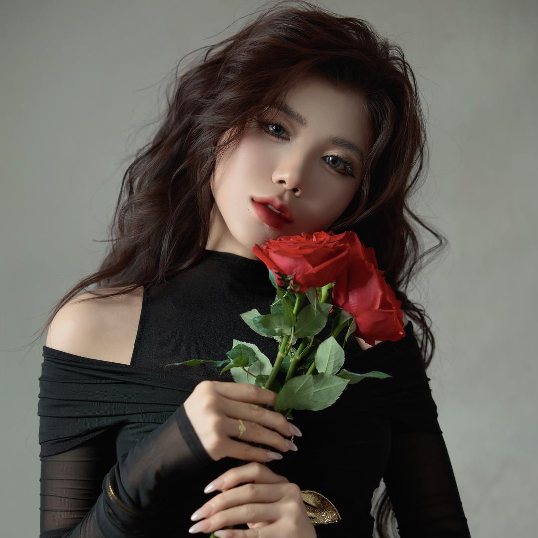 阿芳 ᰔ ᩚNY TIỀNTỶ ᰔᩚ