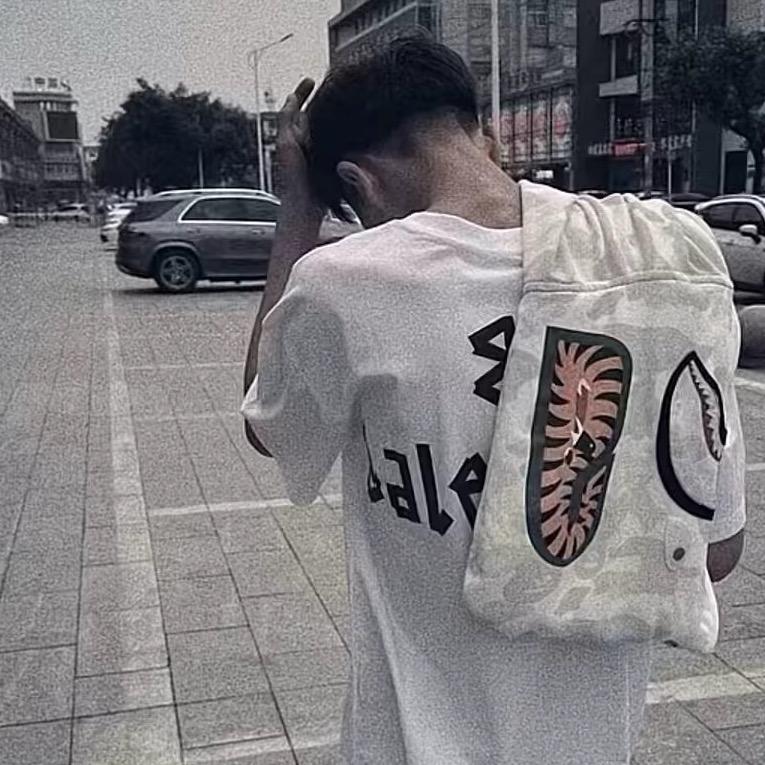 困困猪Z2z