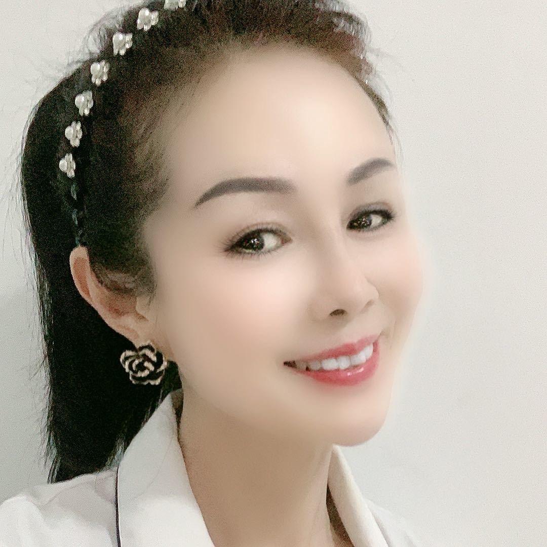 信阳市平桥区简华中泥坊美容馆