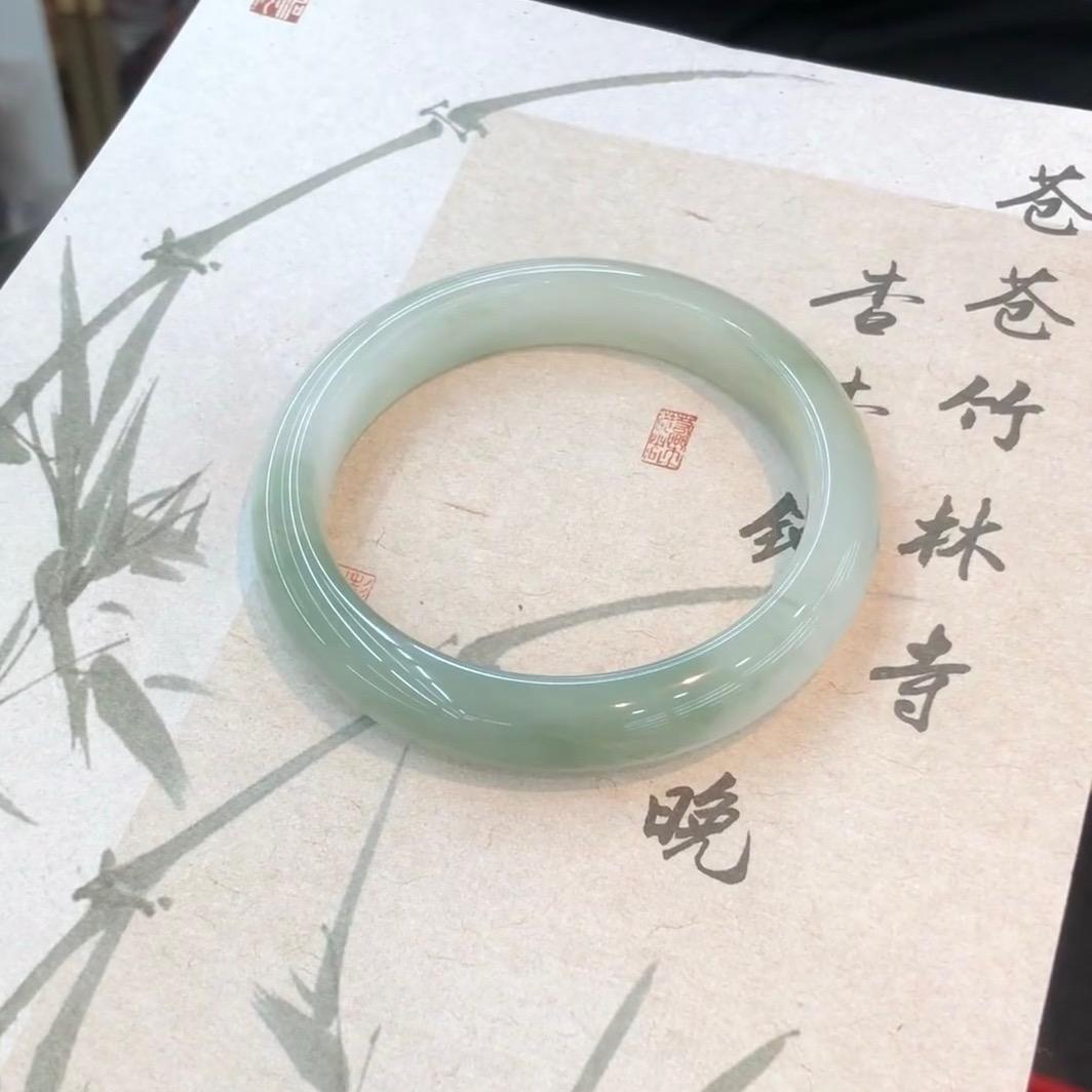 缘来玉石珠宝工厂店雪翠