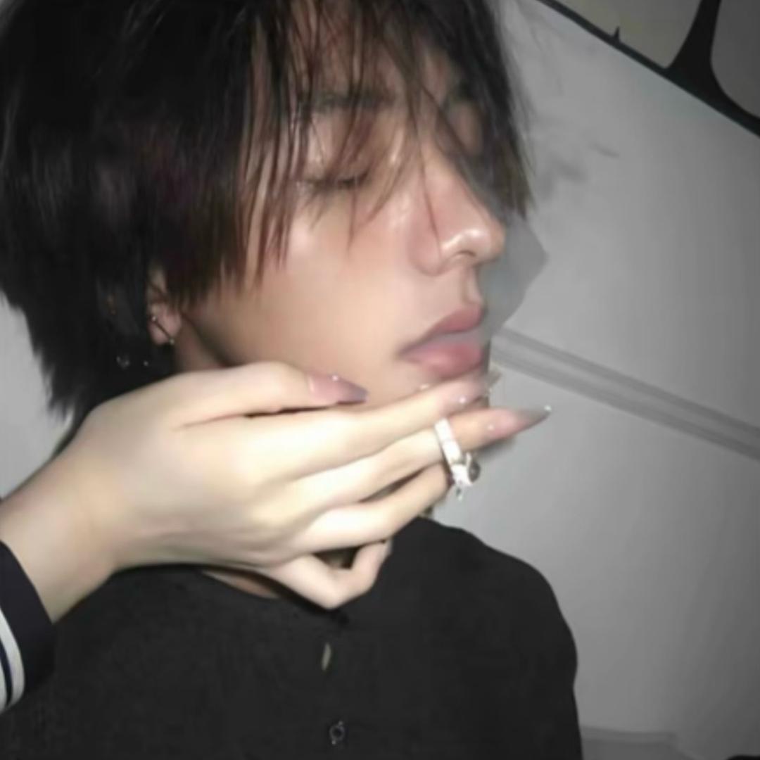 巴黎的劉/.