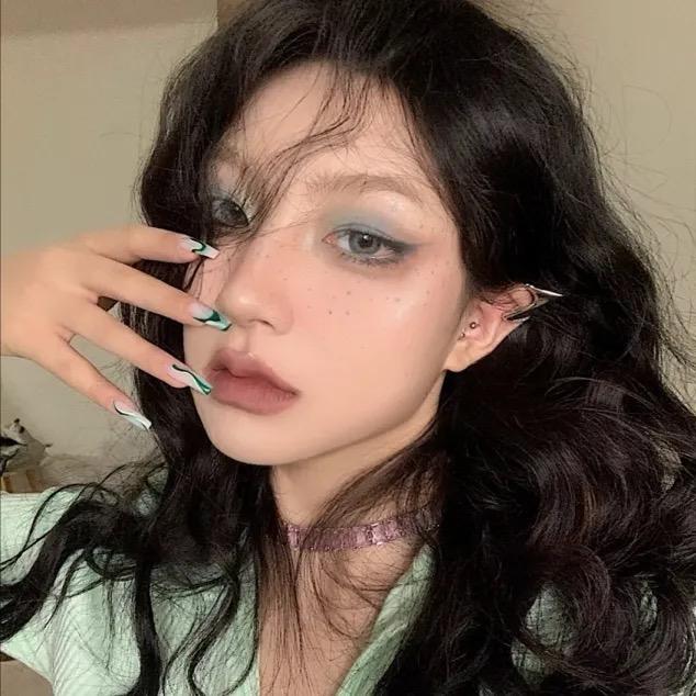 芳不李🦋