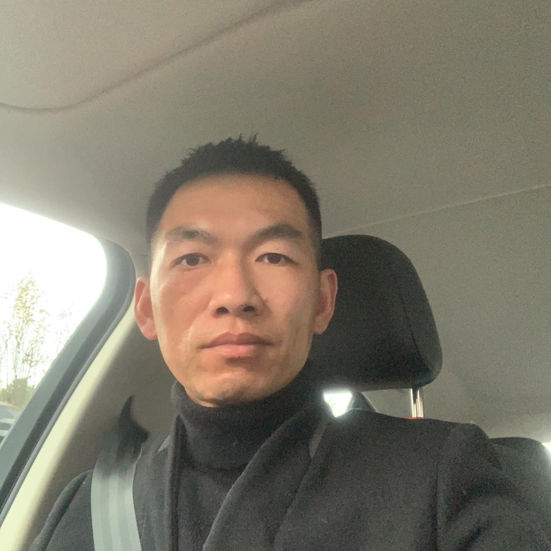 七彩超人家政斌哥