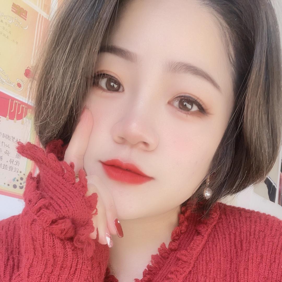 🌹 财神爷最爱的白富美