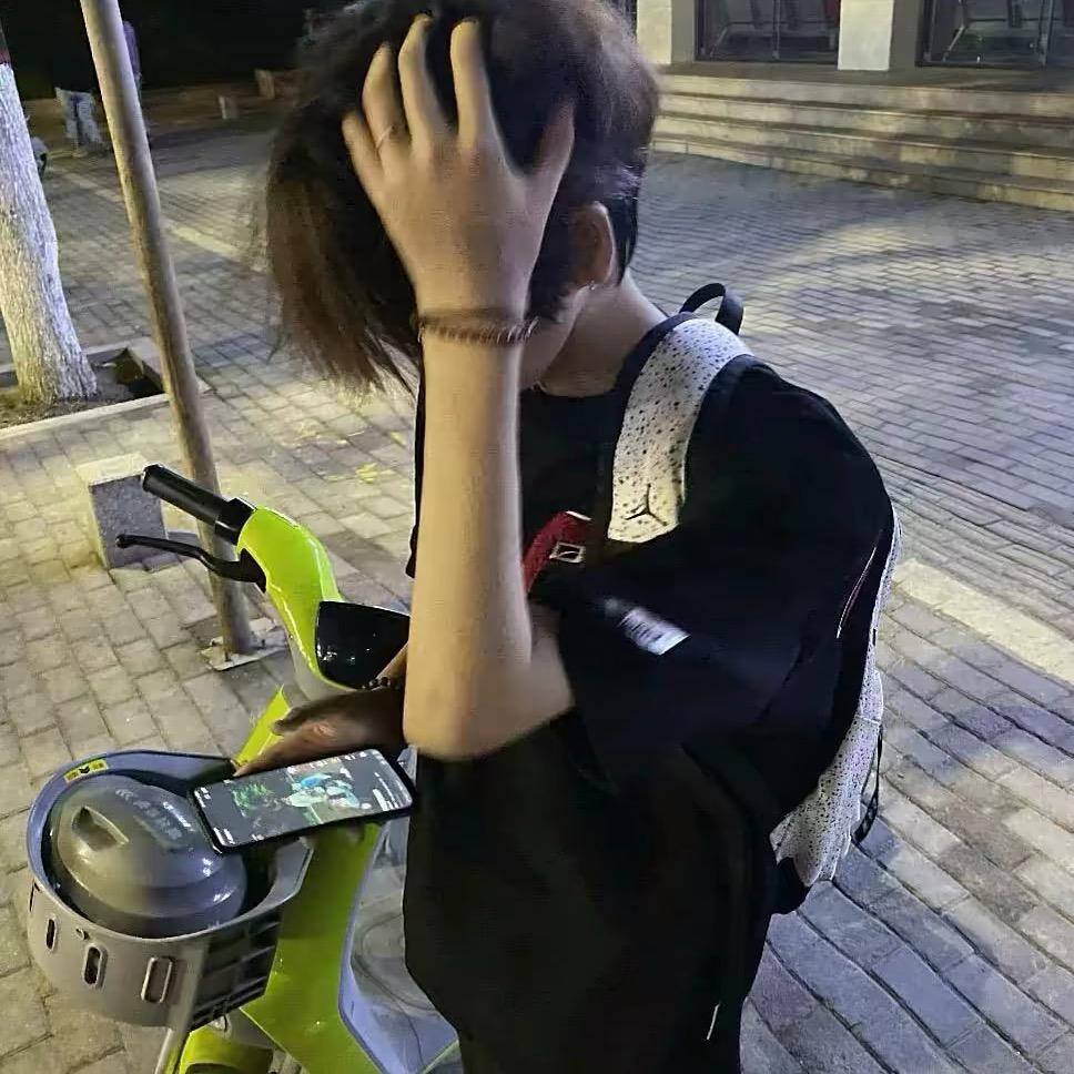 小7🕵️