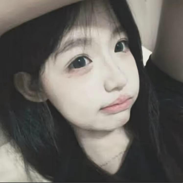怡-^