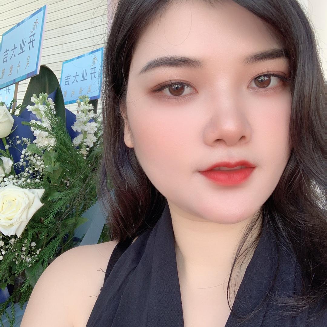 两英婕希微美～ 林林老师