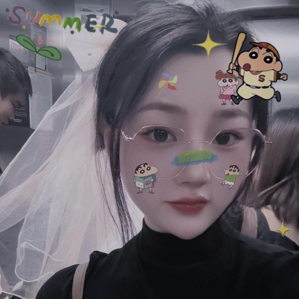 是丹丹丹.