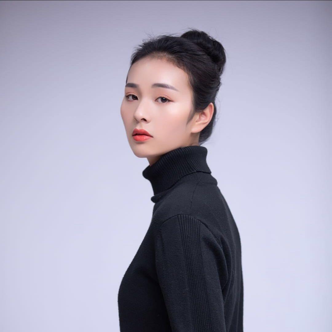 卖驴肉的姑娘