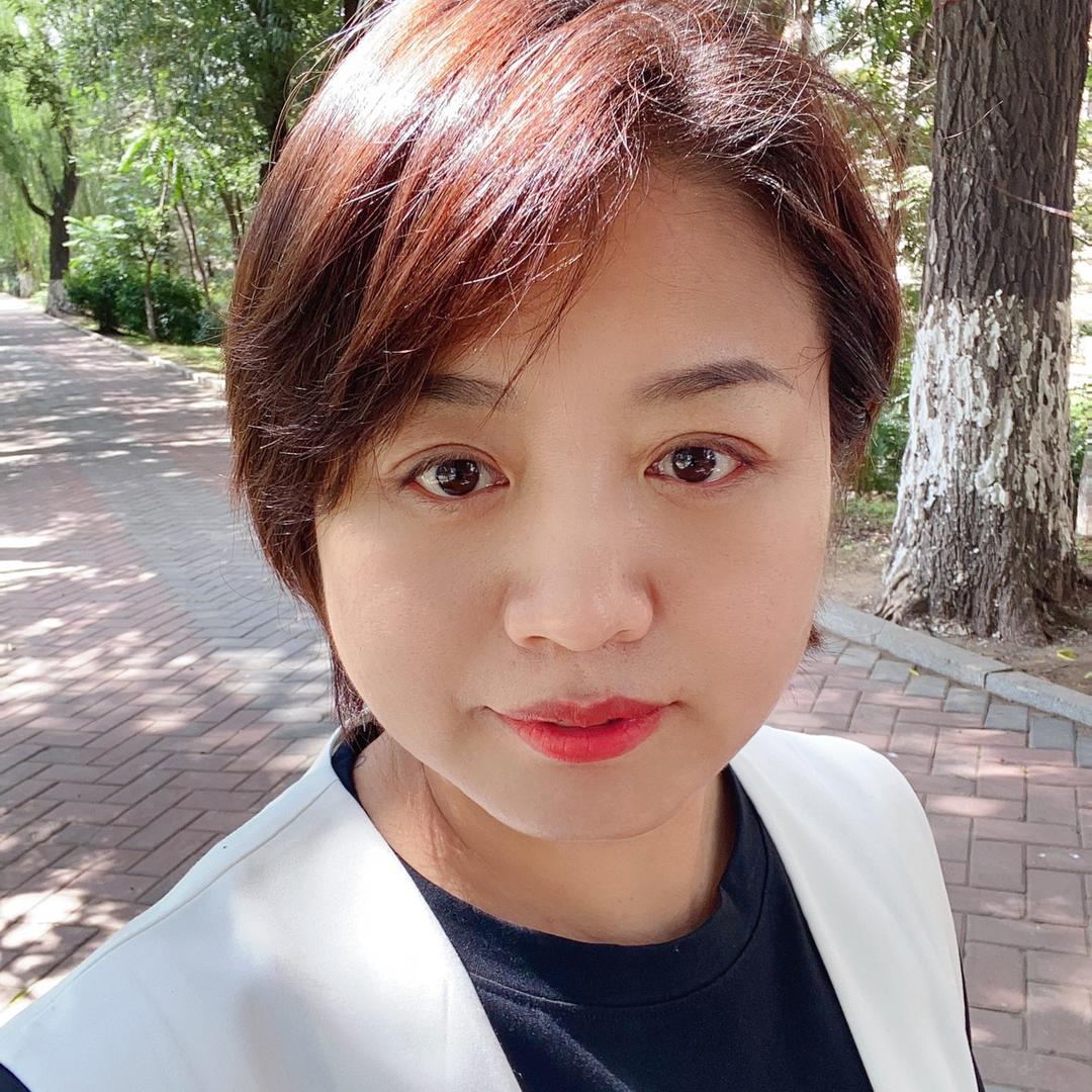 阜新小惠美甲美睫