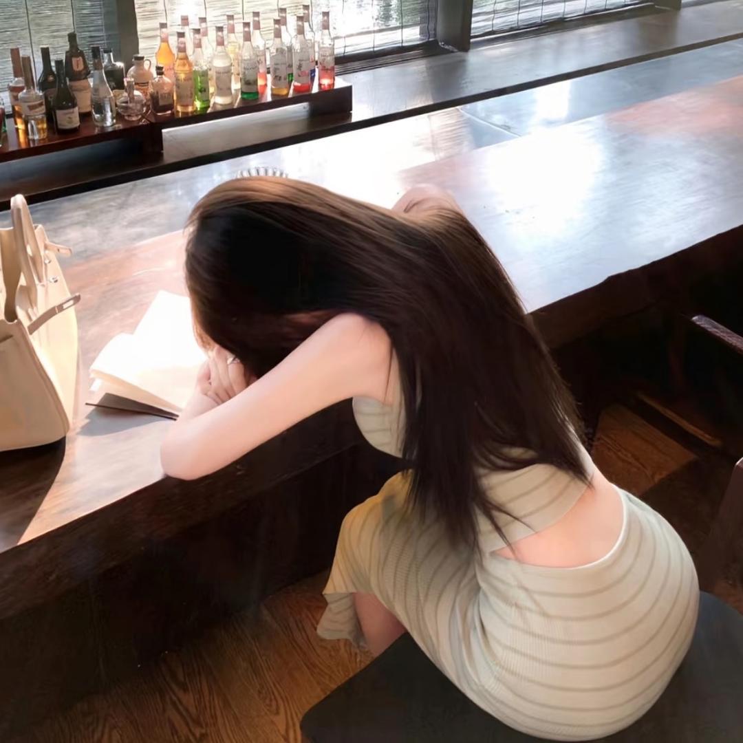 小羊多吃点.