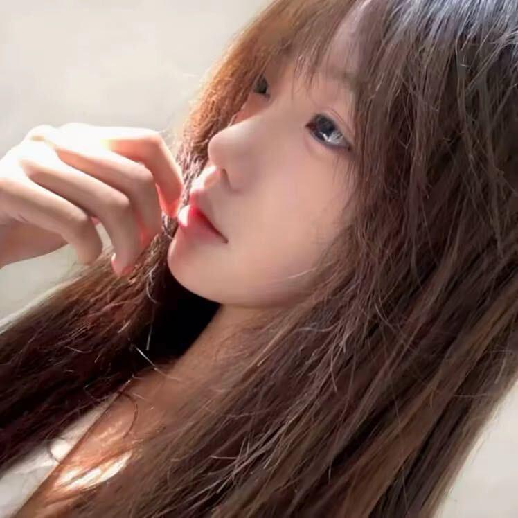 静 静