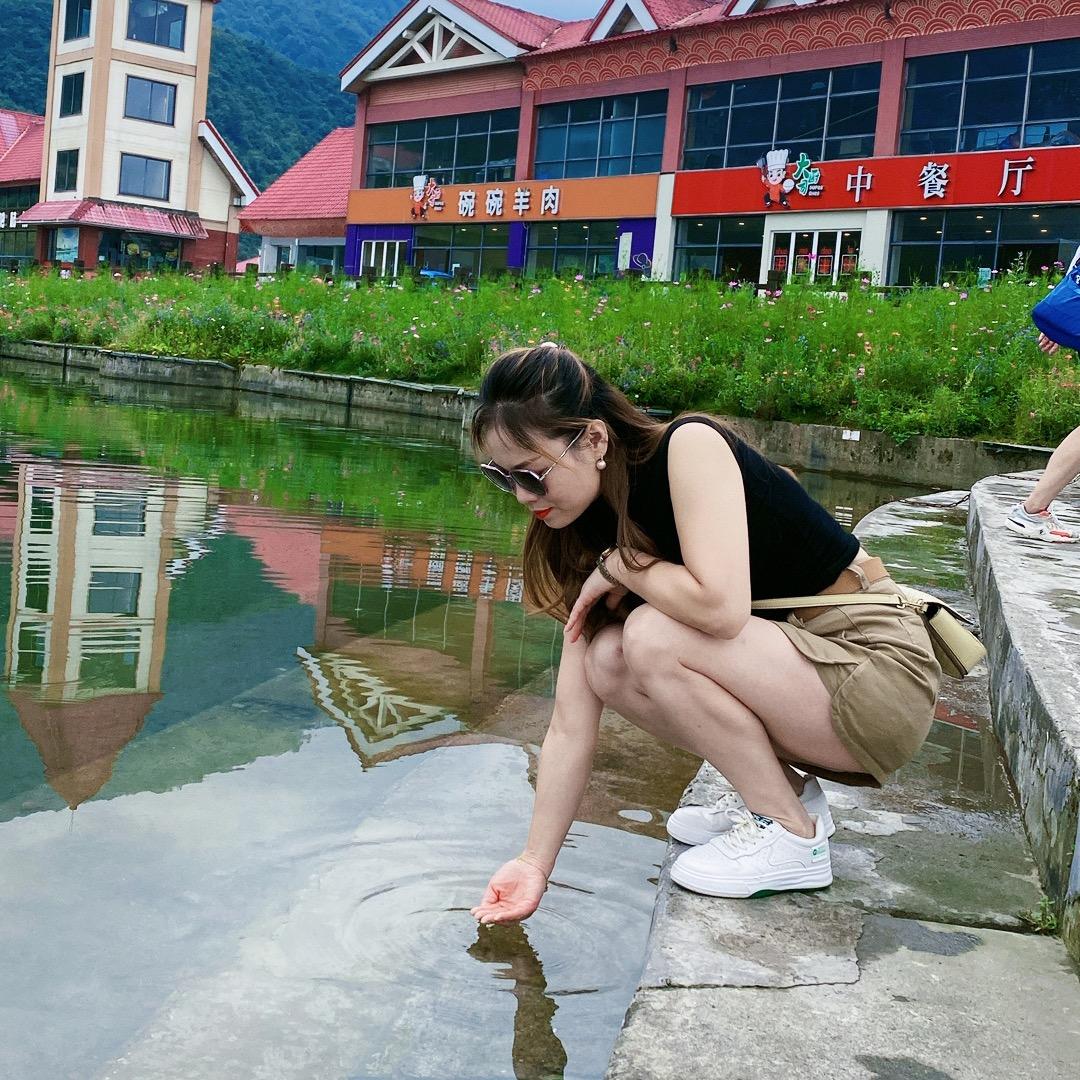 @大丫头💋（拒绝连赞）