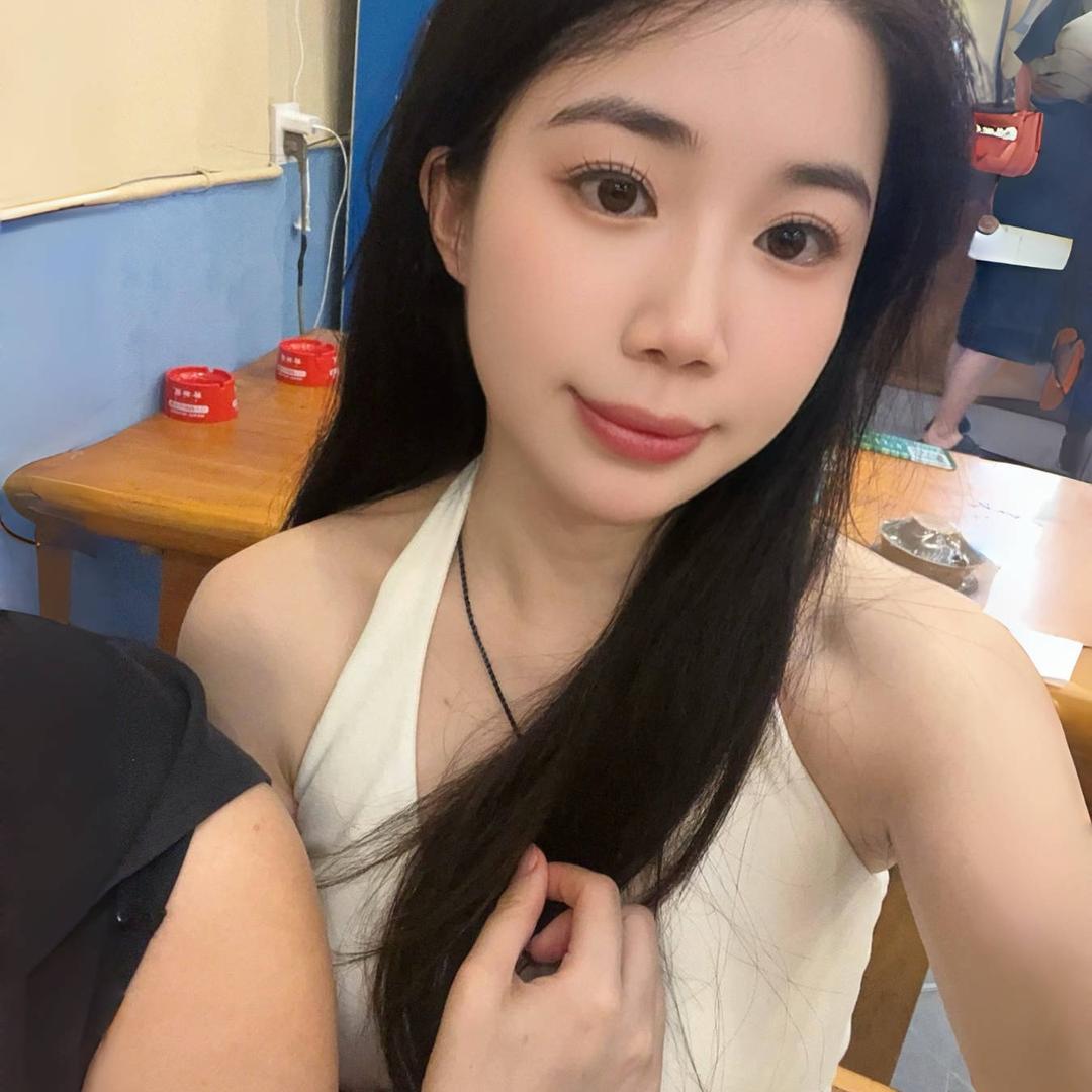 嘉欣炒小菜    万嘉欣