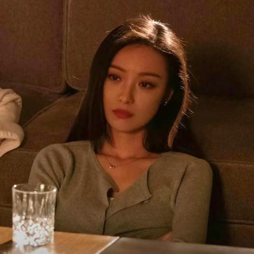 茴