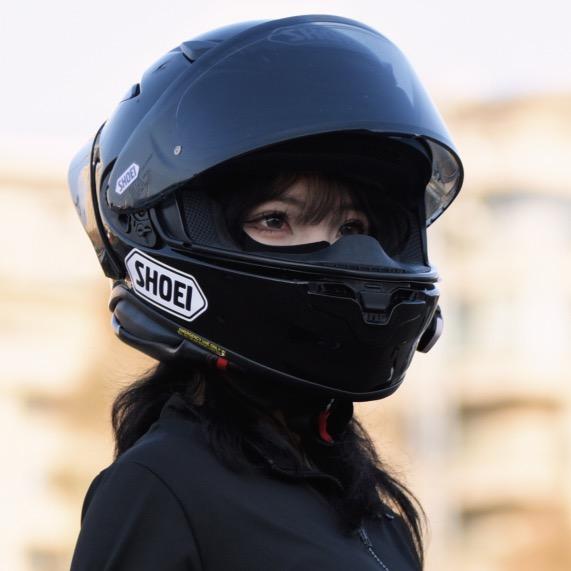 阿敏.