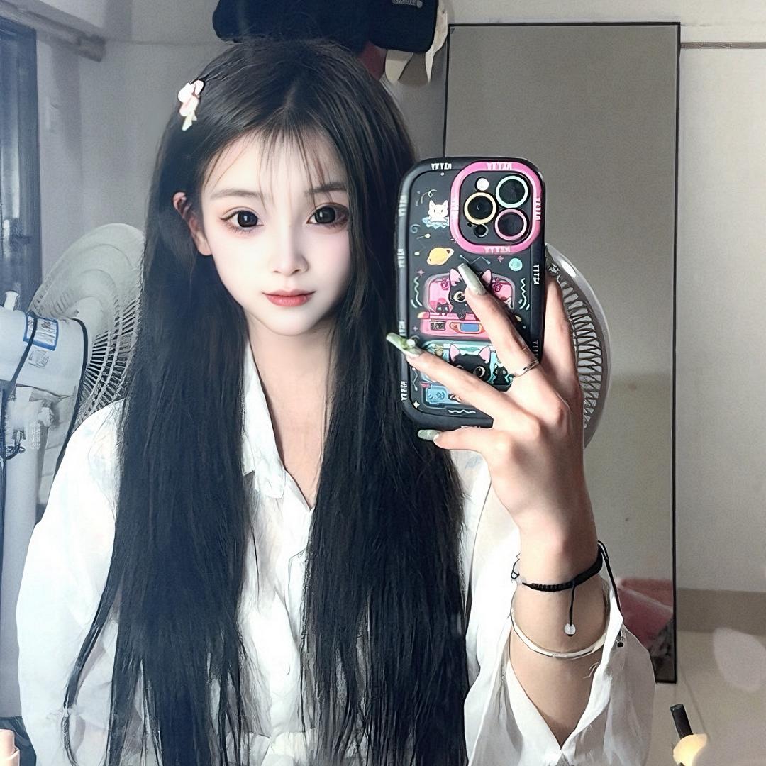 🕊丹霞妹妹脸红了.💕