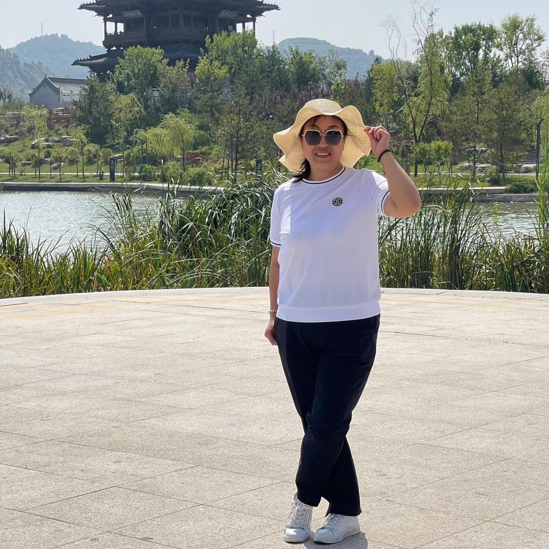 有你爱着我一直很幸福。