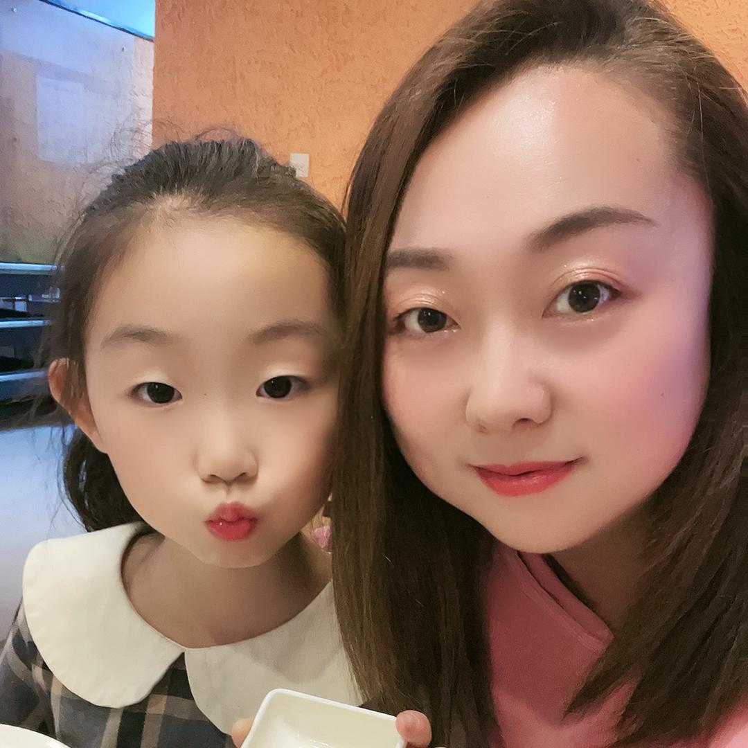 美童童