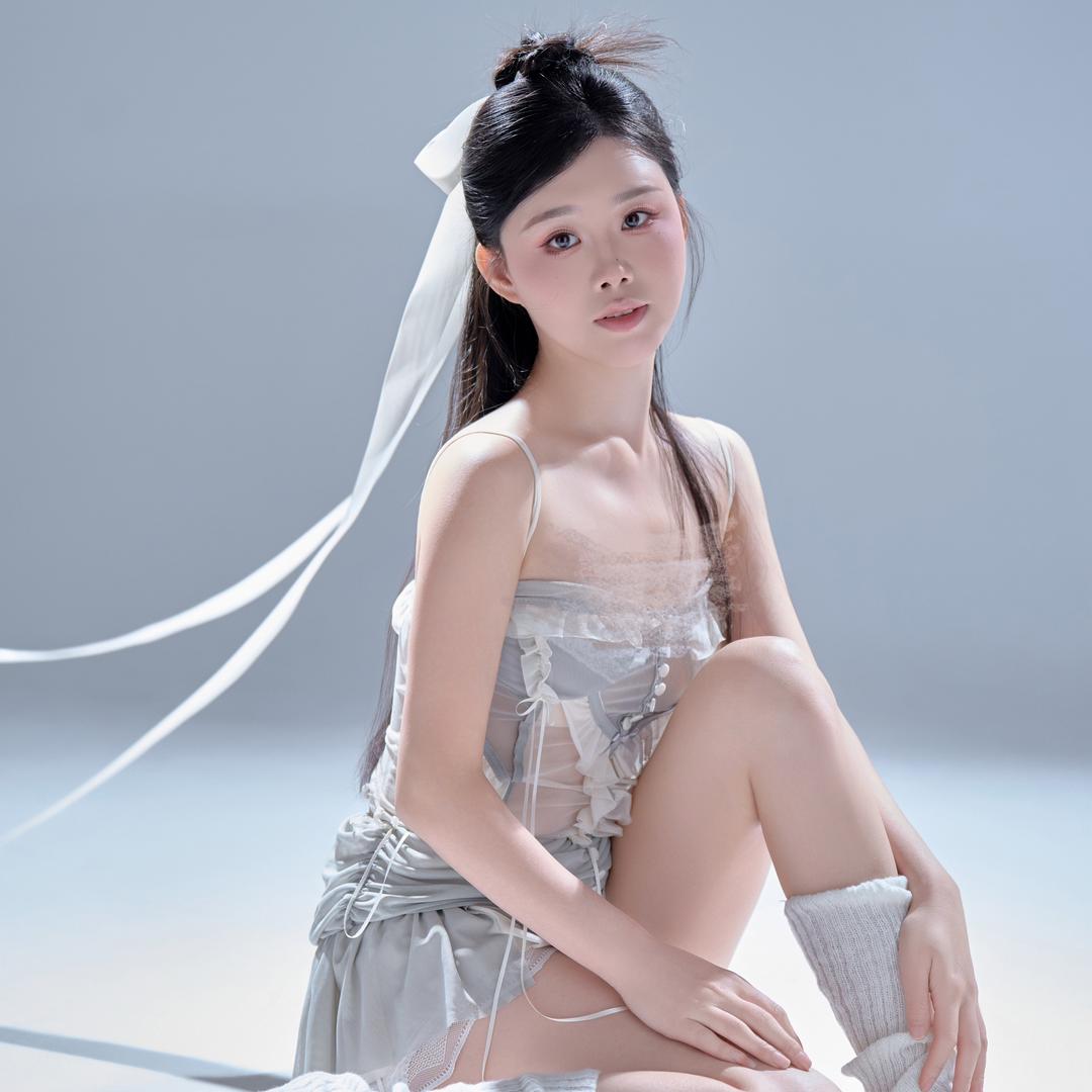 素颜泰美