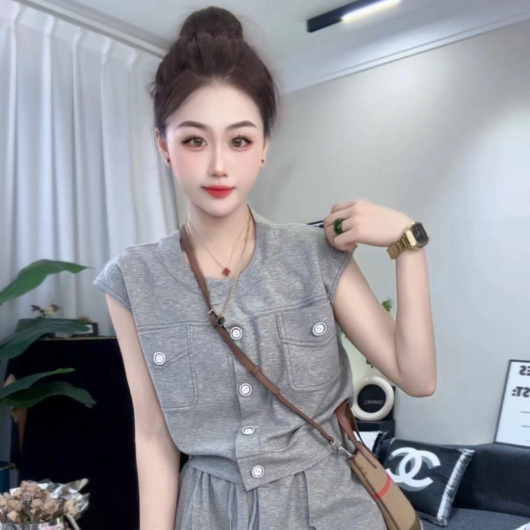 婷宝服饰