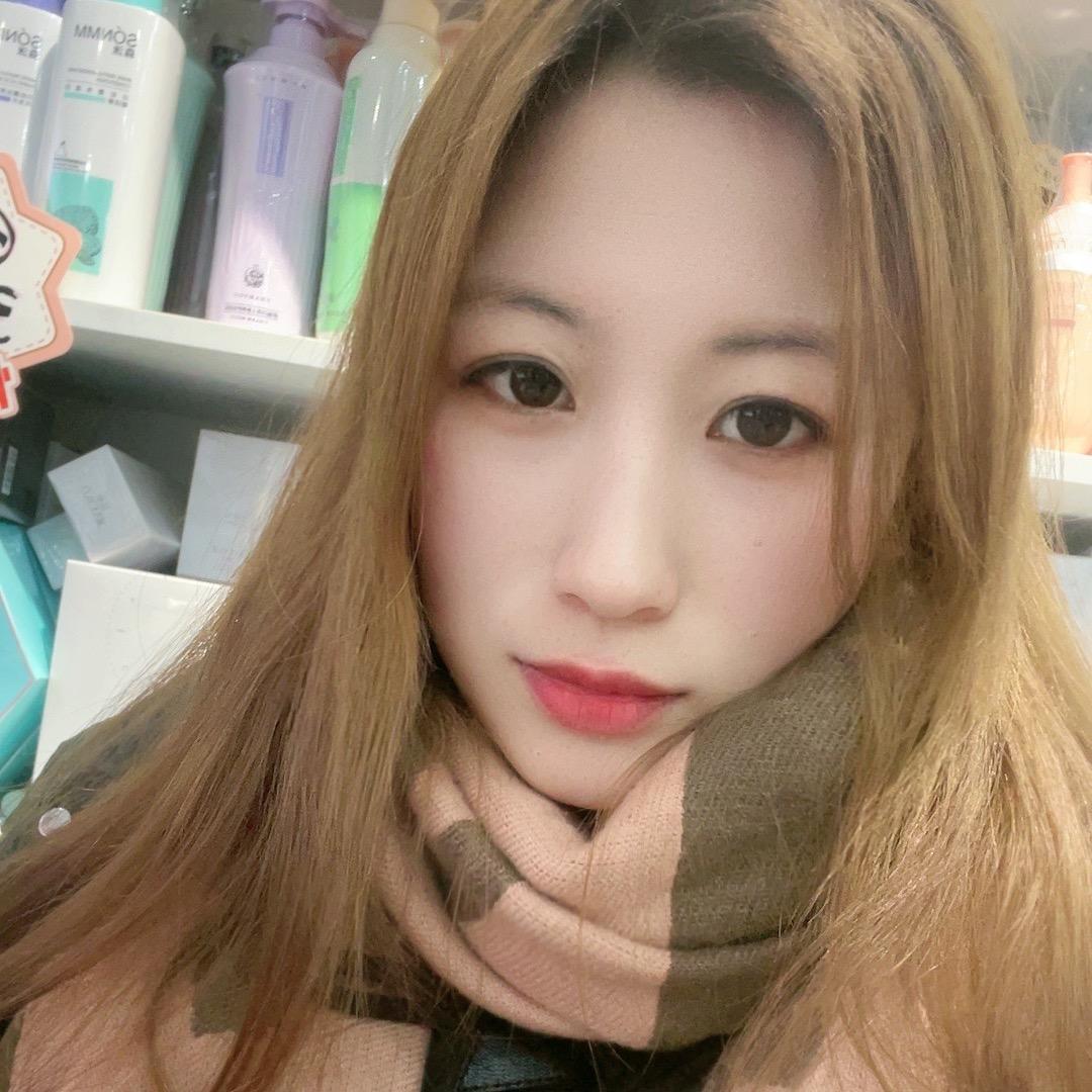 ～丹丹（双沟市场 “简丹 ”女装店）