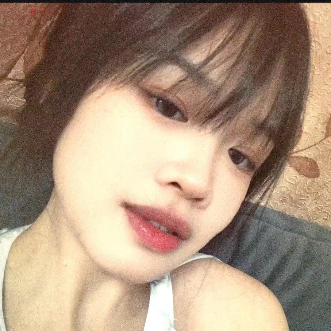 南晴๑⃙⃘´༥`๑⃙⃘