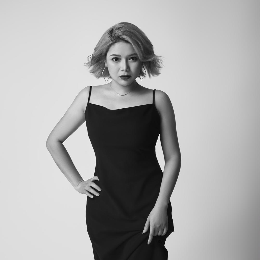 成都源平家政有限公司