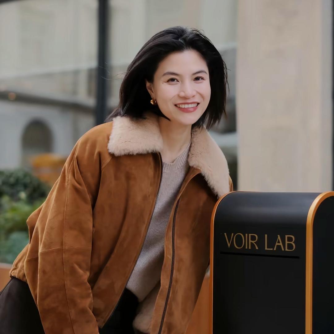 阿董小姐直播现货