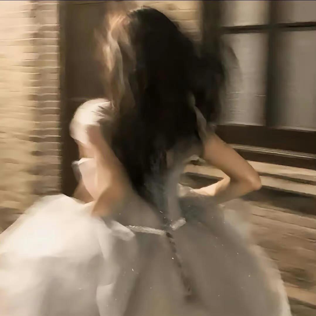 蛮不讲李同学👩‍🎓