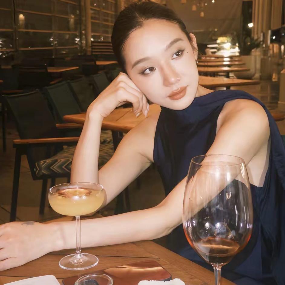 LiLi李慧儿（精选穿搭）