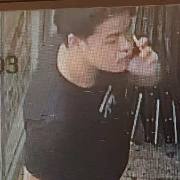 希望各位提供点有用的线索再次非常感谢🫡