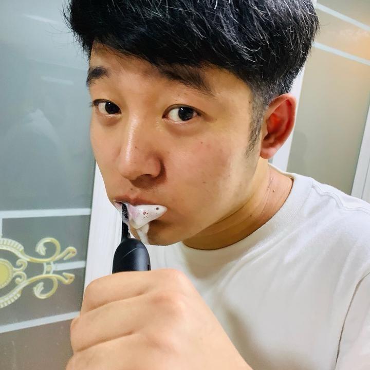 郝金彪数码科技