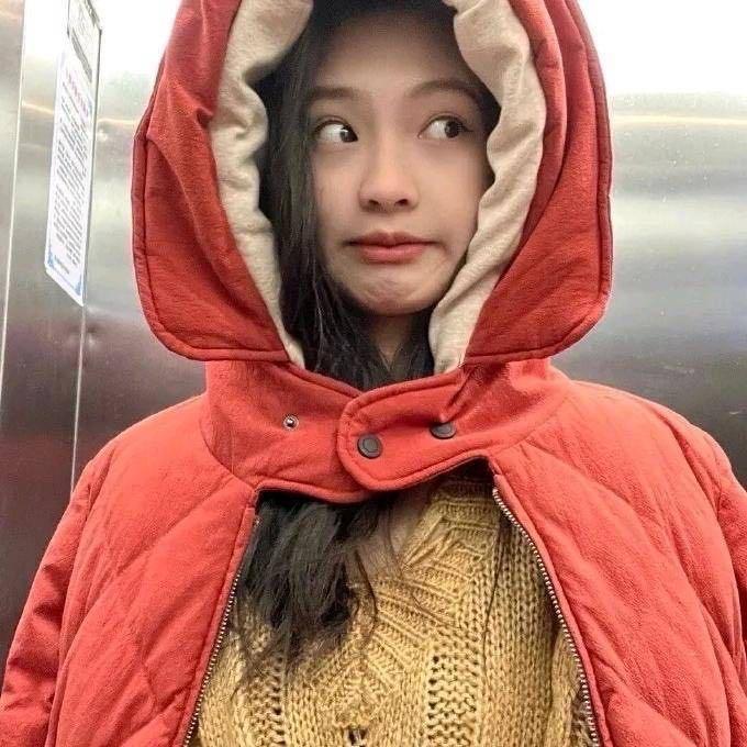 张鱼小蕊子.