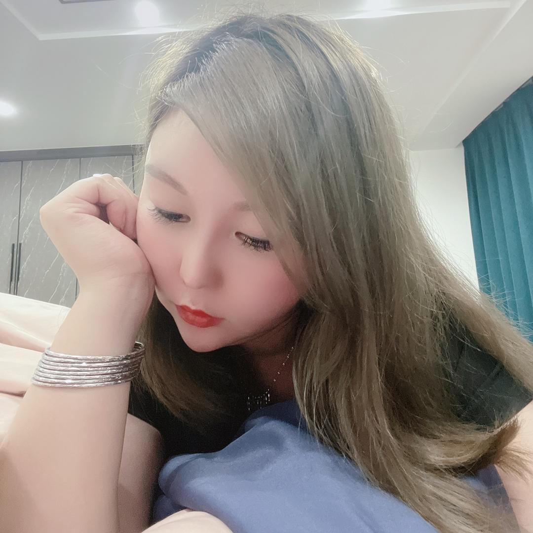 ღ勤💋秋ꦼ