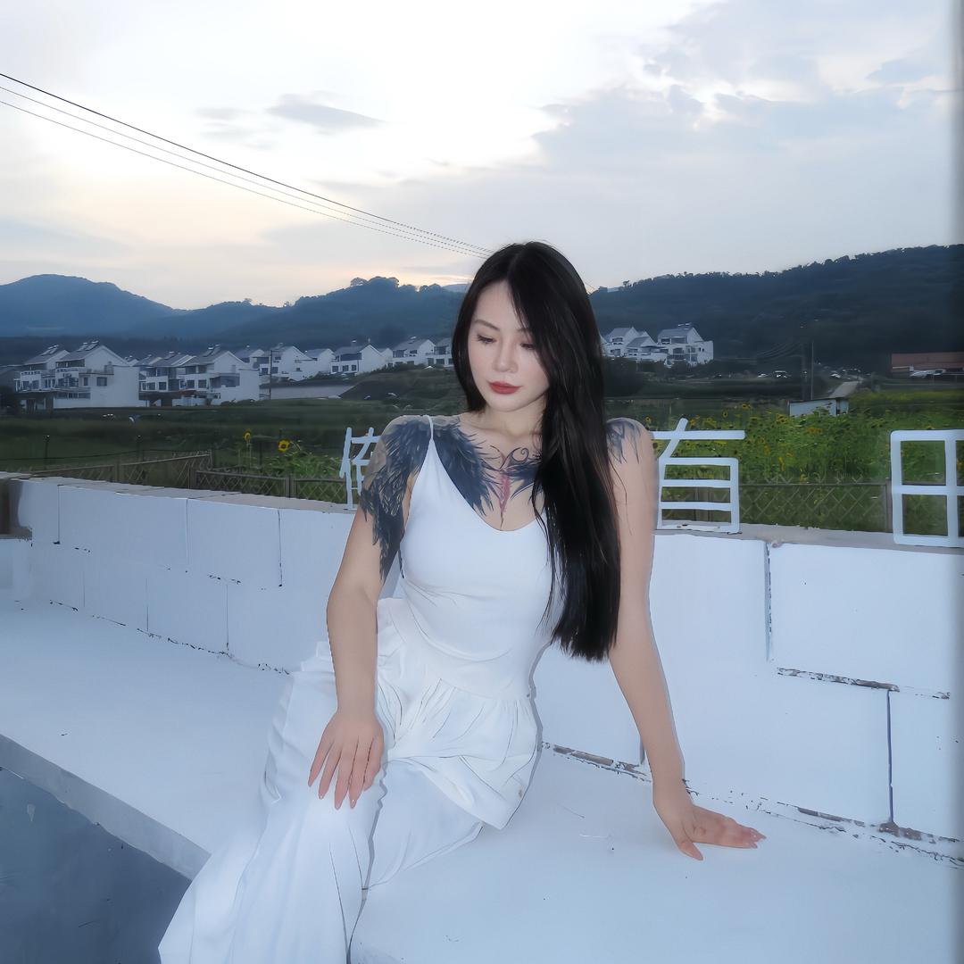 一条瑜，