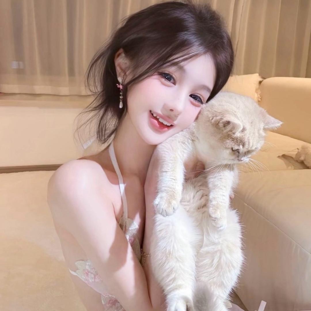 এ᭄🍀叶黎迪士尼在逃公主👑