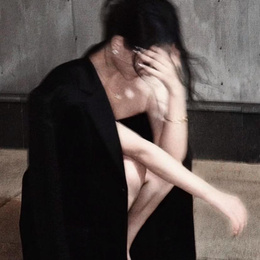 廾匸.